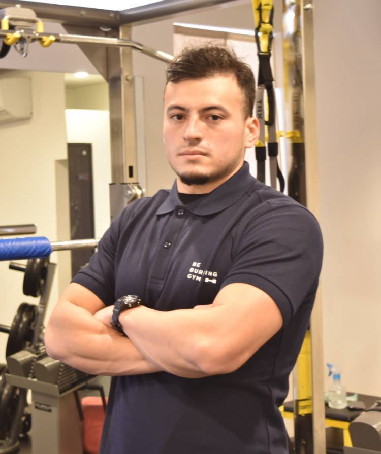 高良トレーナー(たから)